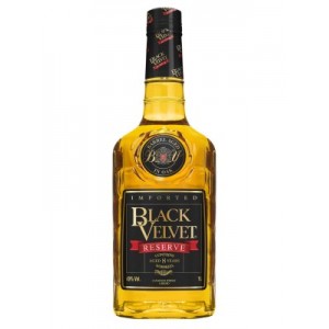 Black Velvet Reserva 8Y 40% 1LTR